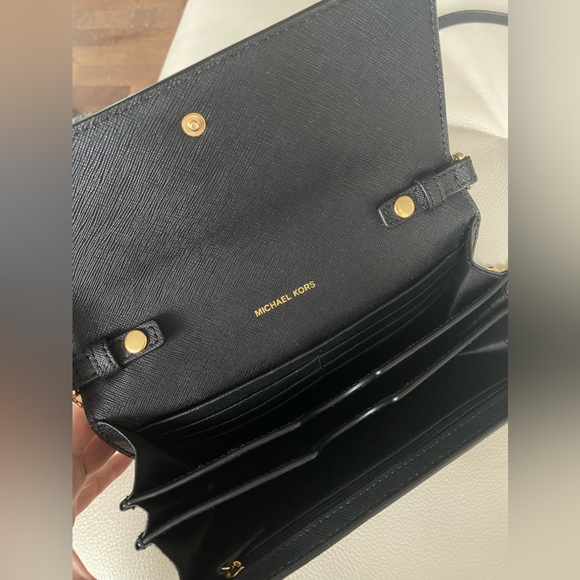 Michael kors crossbody bag - Picture 2 of 3